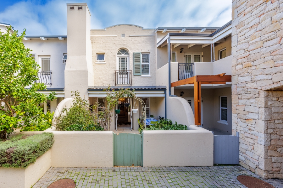 2 Bedroom Property for Sale in Koelenhof AH Western Cape